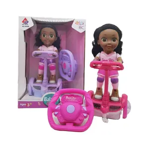 中国工厂制造商遥控玩具B/O电动平衡车可爱女孩娃娃与灯光和音乐