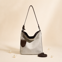 Sacs fourre-tout personnalisés de couleur unie pour femmes, sacs à bandoulière avec clip pour lunettes de soleil, sacs messager de gros d'usine