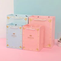 Sac de courses en papier kraft coloré en stock, motif Princesse Prince, sac cadeau pour baby shower avec poignée pour les fêtes et mariages