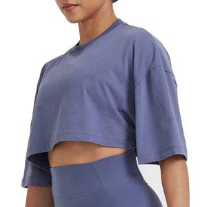 เสื้อครอปท็อปไซส์ใหญ่สำหรับฤดูร้อนสำหรับผู้หญิง รับทำโลโก้ เสื้อผ้าออกกำลังกายลำลอง เสื้อยืดแขนสั้น ผลิตโดยผู้ผลิตที่เป็นมิตรกับสิ่งแวดล้อม - Product Image 4