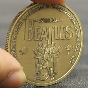 Pièce commémorative de groupe de rock britannique, Ailes d'ange, Bronze antique, Découpe, Plaqué or, Pièce de guitariste, Mode et amour - Product Image 5