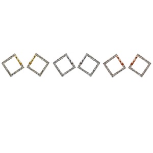 Boucles d'oreilles clous de luxe en or blanc 18 carats avec diamants véritables de forme carrée, livraison rapide, haute qualité, pour mariage et anniversaire, cadeau idéal - Product Image 4