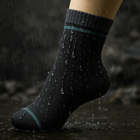 Chaussettes de sport de randonnée en plein air imperméables d'impression numérique mince d'équipage rayé vert fluorescent