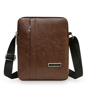 Men's Shoulder Bag PU Leather Solid Color Large Capacity Everyday Commuting Crossbody Bag - Product Image 3
