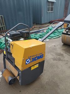 Light Compacting Equipment XMR050 <b>Road</b> <b>Roller</b> Compactor Factory Price Sales - Product Image 6