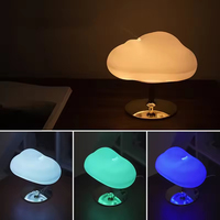 Diffuseur d'huiles essentielles de luxe en forme de nuage de champignon, diffuseur d'arômes ultrasonique pour la maison avec lumière LED