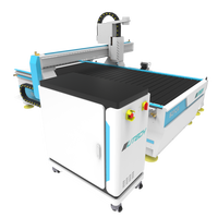 Machine de fraisage CNC 4 axes de qualité supérieure 1300*2500mm avec commande PLC Syntec et moteur servo hybride pour la découpe et la gravure du bois/MDF