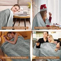 Couverture chauffante portable en flanelle de la série Noël moderne avec poches pour les pieds et manches, robe chauffante pour regarder la télévision