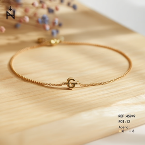 Cavigliera in acciaio inossidabile con lettera G, design minimalista per gioielli da donna alla moda - Product Image 3