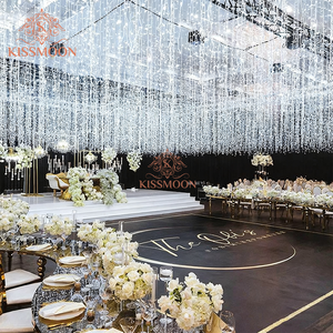 Tavolo da Cerimonia Moderno di Lusso con Struttura in Acciaio Inox Dorato e Piano in Vetro a Specchio, Tavolo Serpentino per Matrimoni - Product Image 3