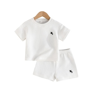 Ensemble T-shirt et <span class=keywords><strong>short</strong></span> brodé motif dessin animé pour bébé garçon, style coréen, simple et confortable, 0-3 ans, nouvelle collection été, transfrontalier - Product Image 6