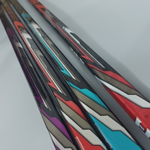 Bâton de hockey FUSE en fibre de carbone intégrale, livraison directe d'usine en Chine, pour l'entraînement et la compétition des adultes et des jeunes, léger et durable - Product Image 3