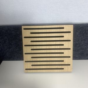 Panneaux acoustiques modernes en bois ignifuges et étanches à l'humidité avec finition en placage Céramique Classe aluminium Rainure perforée Isolation <span class=keywords><strong>phonique</strong></span> - Product Image 4