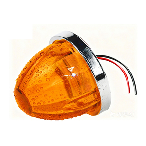 Feux LED Watermelon Lucas 3W 9V-30V pour la modernisation et la rénovation des camions, remorques, bateaux et bus - Product Image 1