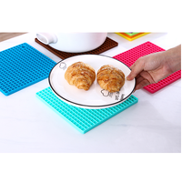Tapis de table en silicone et lavable, 4 m, résistant à la chaleur, idéal pour comptoir de cuisine