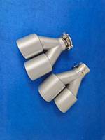 Punta de escape doble de acero inoxidable de 3.5 pulgadas para coche, silenciador de escape estilo Golf 8R con logo AK