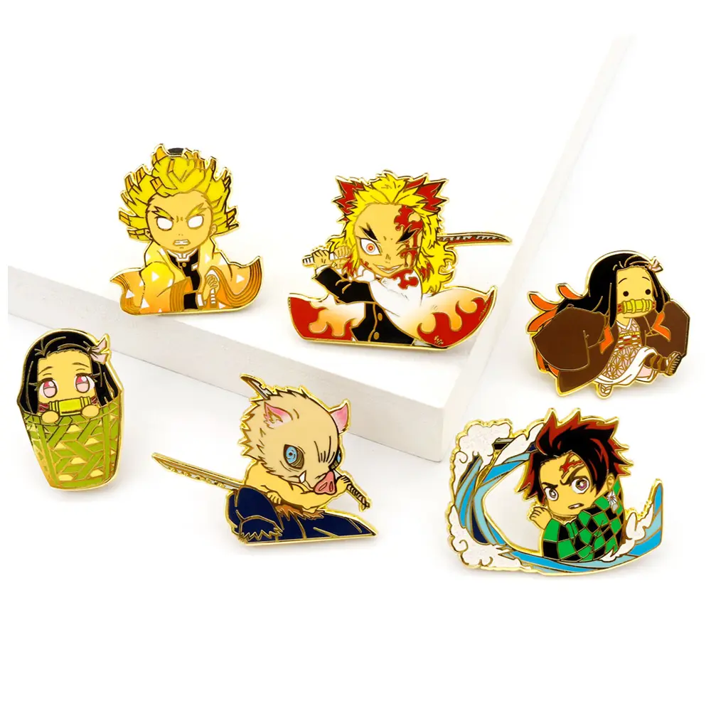 Conception personnalisée en métal mignon personnage de dessin animé collier épinglette badge émail dur japonais anime kimetsu no yaiba démon tueur broche