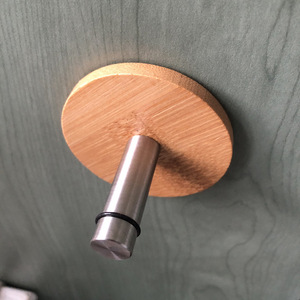 Gancio <span class=keywords><strong>da</strong></span> <span class=keywords><strong>parete</strong></span> <span class=keywords><strong>in</strong></span> bambù e acciaio inossidabile per bagno e ingresso, appendiabiti e <span class=keywords><strong>portachiavi</strong></span> <span class=keywords><strong>in</strong></span> bambù e legno - Product Image 2