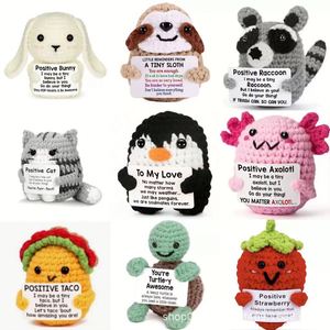 Llavero de ganchillo hecho a mano con miniaturas de animales marinos: Cangrejo, Tiburón, Delfín, Pez, Estrella de mar. Colgante para bolso, muñeco de peluche. - Product Image 3