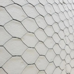 Grillage hexagonal en filet floral souple pour arrangements floraux et décoration murale intérieure - Product Image 2