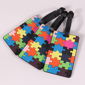 Custom Logo Vierkante Vorm Regenboog Streep Verstelbare Pvc Rubber Bagagelabel Met Beschrijfbare Kaart Voor Buitenshuis Reizen Souvenir - Product Image 5