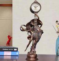 Horloge de table silencieuse à pendule oscillant, style européen, en métal plaqué or, rétro, en polyrésine, avec statue de « Danseuse », mouvement à quartz