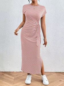 Vestido Cruzado con Cuello en V de Marca de Lujo QFZ435, 77% Acetato, 23% Poliéster, Caja Blanca, Fabricante Vietnamita Whiteant - Product Image 3