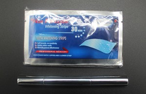 Huaer Hot Sale Bleaching Pen Kit 3D Tiras de blanqueamiento de <span class=keywords><strong>dientes</strong></span> para blanquear <span class=keywords><strong>los</strong></span> <span class=keywords><strong>dientes</strong></span> - Product Image 4