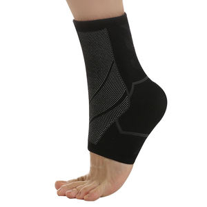 Chaussettes de sport unisexes en polyester tricoté pour le basketball, avec soutien de la cheville, protection respirante et compression, pour la <span class=keywords><strong>course</strong></span> à <span class=keywords><strong>pied</strong></span> et la <span class=keywords><strong>course</strong></span> athlétique. - Product Image 3