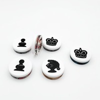 Jeu de société en acrylique gravé sur mesure, pièces de jeu Othello, Backgammon, Échecs, jetons de casino en plastique double couche pour jeu de table