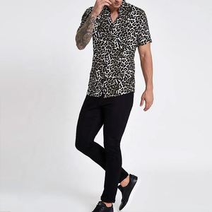 Leduo Chất Lượng Người Đàn Ông Của Quần Áo 100% Viscose Bao Phủ Nút Ngắn Tay Áo <span class=keywords><strong>Leopard</strong></span> Đồ Họa In Kỹ Thuật Số Áo Sơ Mi Cho Nam Giới - Product Image 5
