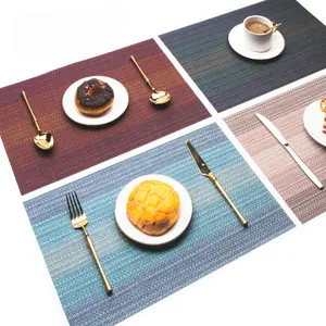 YIDIAN Christmas Table Decoration Washable Mats Fashion Design PVC Placemats American Style Woven Table Mate for Big Party