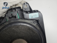 Haut-parleur de subwoofer central d'origine pour BMW Série 7 G11/G12, Série 5 G31, Série 6 G32 (2018-2019), côté gauche, référence OE : 65136800953
