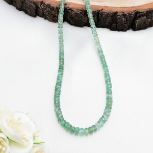 ลูกปัดอะพาไทต์ทรงเหลี่ยม 1 เส้น ขนาด 4 ถึง 6 มม. ลูกปัดพลอยธรรมชาติ ทำด้วยมือ สำหรับทำเครื่องประดับชั้นดี สร้อยคอพลอย ลูกปัดอัญมณี - Product Image 1