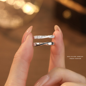 Micro-Pavé S925 Anillos de pareja de plata esterlina <span class=keywords><strong>Bandas</strong></span> a juego ajustables románticas para bodas Fábrica al por mayor - Product Image 3