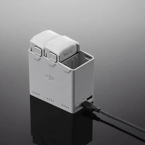 ดีเจไอ 30W USB-C ฮับชาร์จสองทิศทางสำหรับแบตเตอรี่มินิ 3 โปรแหล่งพลังงานมือถือและที่เก็บแบตเตอรี่ที่สะดวกสบาย - Product Image 4