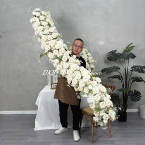 Nhân Tạo Bảng Hoa Trang Trí Nội Thất Nhân Tạo Hoa Hồng Đỏ Hoa Trung Tâm Hoa Hồng Á Hậu Hàng Hoa Giả Hàng Màu Đỏ Cho Đám Cưới Bảng Trang Trí Nội Thất - Product Image 1