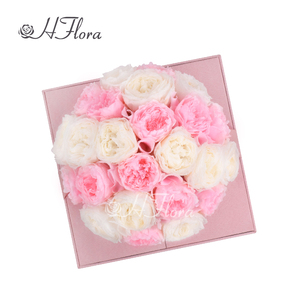 Yunnan Flora Factory Flor de colores de larga duración Boda Caja de rosas de terciopelo de lujo <span class=keywords><strong>Inicial</strong></span> conservada para el Día de San Valentín - Product Image 4