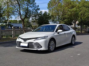<span class=keywords><strong>Voiture</strong></span> <span class=keywords><strong>d</strong></span>'<span class=keywords><strong>occasion</strong></span> Toyota Camry 2019 facile à entretenir et à réparer, idéale pour les jeunes amis, sortie en <span class=keywords><strong>voiture</strong></span>, berline 4 portes, 5 places - Product Image 2
