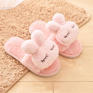 S245 nouveau automne hiver enfants en peluche pantoufle chaussures enfants mignon dessin animé <span class=keywords><strong>lapin</strong></span> pantoufles bébé intérieur chaud coton moelleux pantoufles - Product Image 4