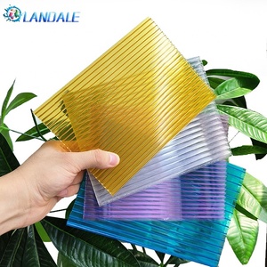 <span class=keywords><strong>6mm</strong></span> 8mm 10mm UV extrudé <span class=keywords><strong>transparent</strong></span> nid d'abeille creux feuille de <span class=keywords><strong>polycarbonate</strong></span> serre toit voiture abri - Product Image 5