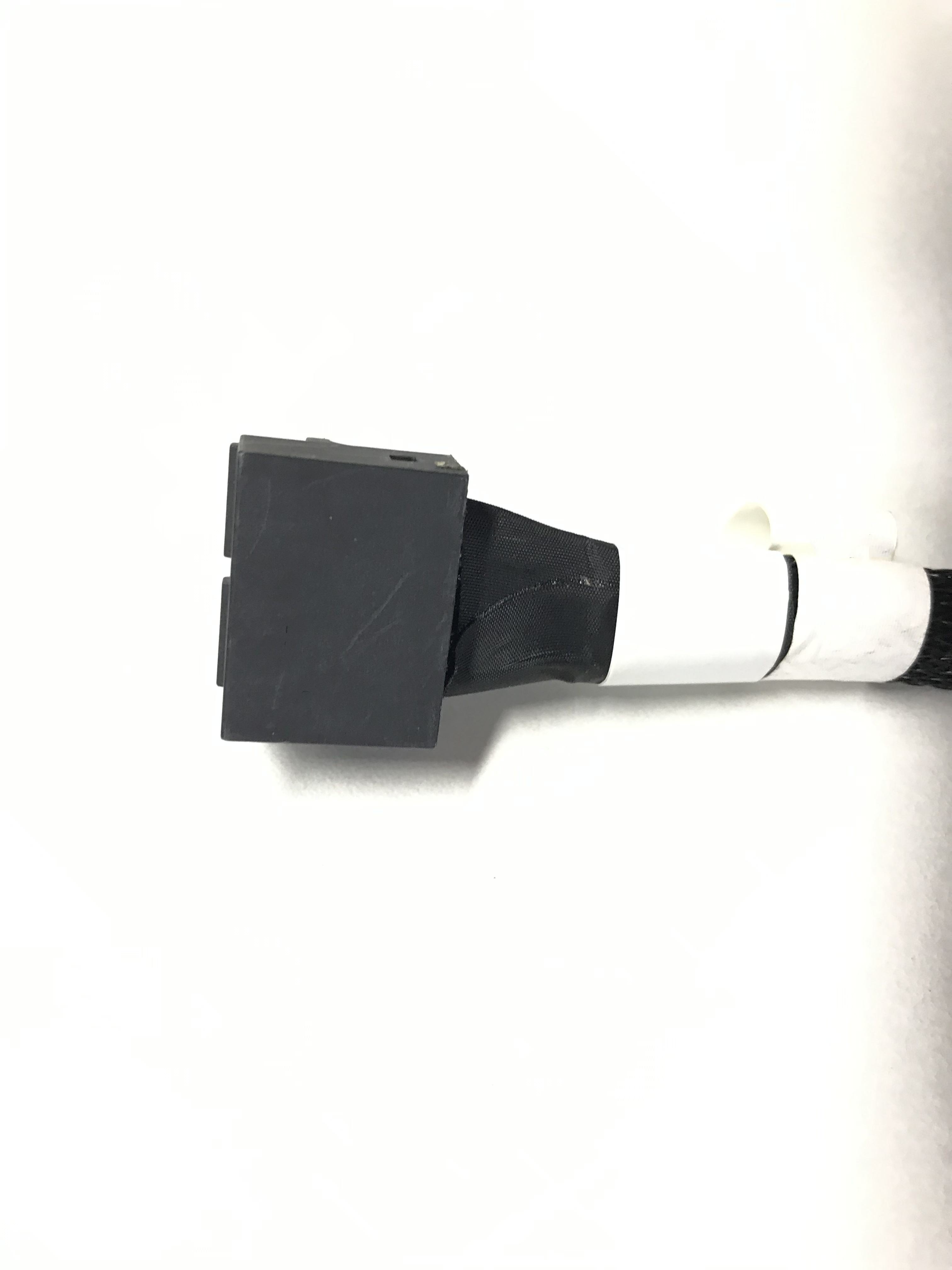 HONPNK 0.71M SFF 8643 8i to SFF 8643 8i Side Bend Cable