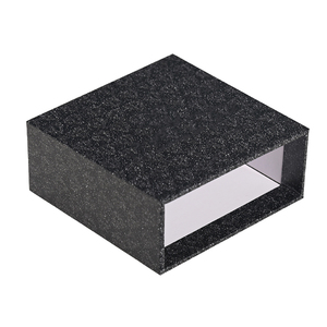 Bolsa de Papel Rosa de Lujo con Recubrimiento y Impresión Digital para Empaque de Ropa Interior y Calzado - Logotipo Personalizado - Product Image 3