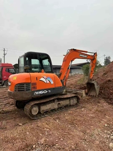 Mini-excavatrice Doosan DH60-7 d'occasion d'origine coréenne, modèles Doosan DH60, DX55, DX60-7, DX80, DX75, Doosan 55, 60, 75, 80 d'occasion à vendre - Product Image 2