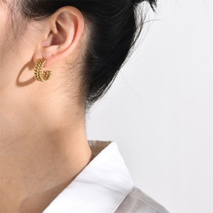 Fashion <b>Fine</b> Jewelry Gold Plated <b>Earrings</b> c Shape Rope <b>Stud</b> <b>Earrings</b> - Product Image 2