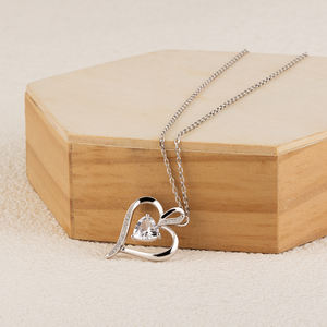 크리스탈 목걸이 S925 스털링 실버 도금 925 스털링 실버 크리스탈 러브 하트 매듭 모양 다이아몬드 펜던트 목걸이 - Product Image 3