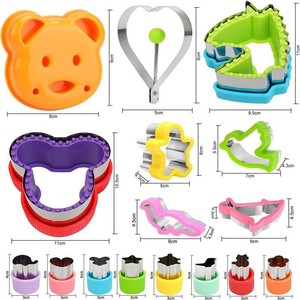 Juego de 13 Cortadores de Sándwiches de Acero Inoxidable con Formas de Dinosaurios y Unicornios para Niños, Moldes para Pan y Tostadas para Loncheras Bento - Product Image 2