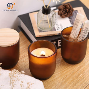 Nouveau design Vente <span class=keywords><strong>en</strong></span> gros Base robuste 150 Ml Bocaux à bougie <span class=keywords><strong>en</strong></span> ambre Bougeoirs et lanternes <span class=keywords><strong>en</strong></span> verre - Product Image 4