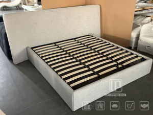 โครงเตียงดีไซน์มินิมอลเหนือกาลเวลา UPdecors รุ่น UP-004 Mini เตียงคู่แบบโมเดิร์นหุ้มเบาะพร้อมหัวเตียง ทำจากไม้เนื้อแข็ง - Product Image 3
