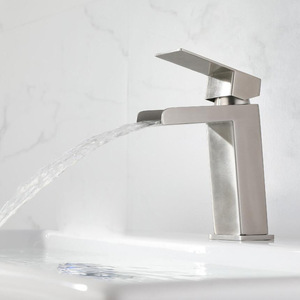 Robinet cascade en acier inoxydable 304 de Kaiping Plumbing Hardware, mitigeur chaud/froid pour lavabo - Product Image 3